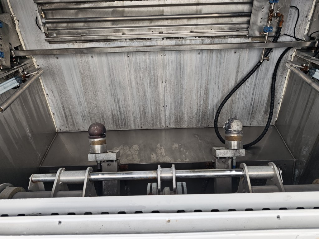 شاحنة القمامة Renault Midlum 270dxi Myjka Container washer TECME: صور 21 شاحنة القمامة Renault Midlum 270dxi Myjka Container washer TECME: صور 21