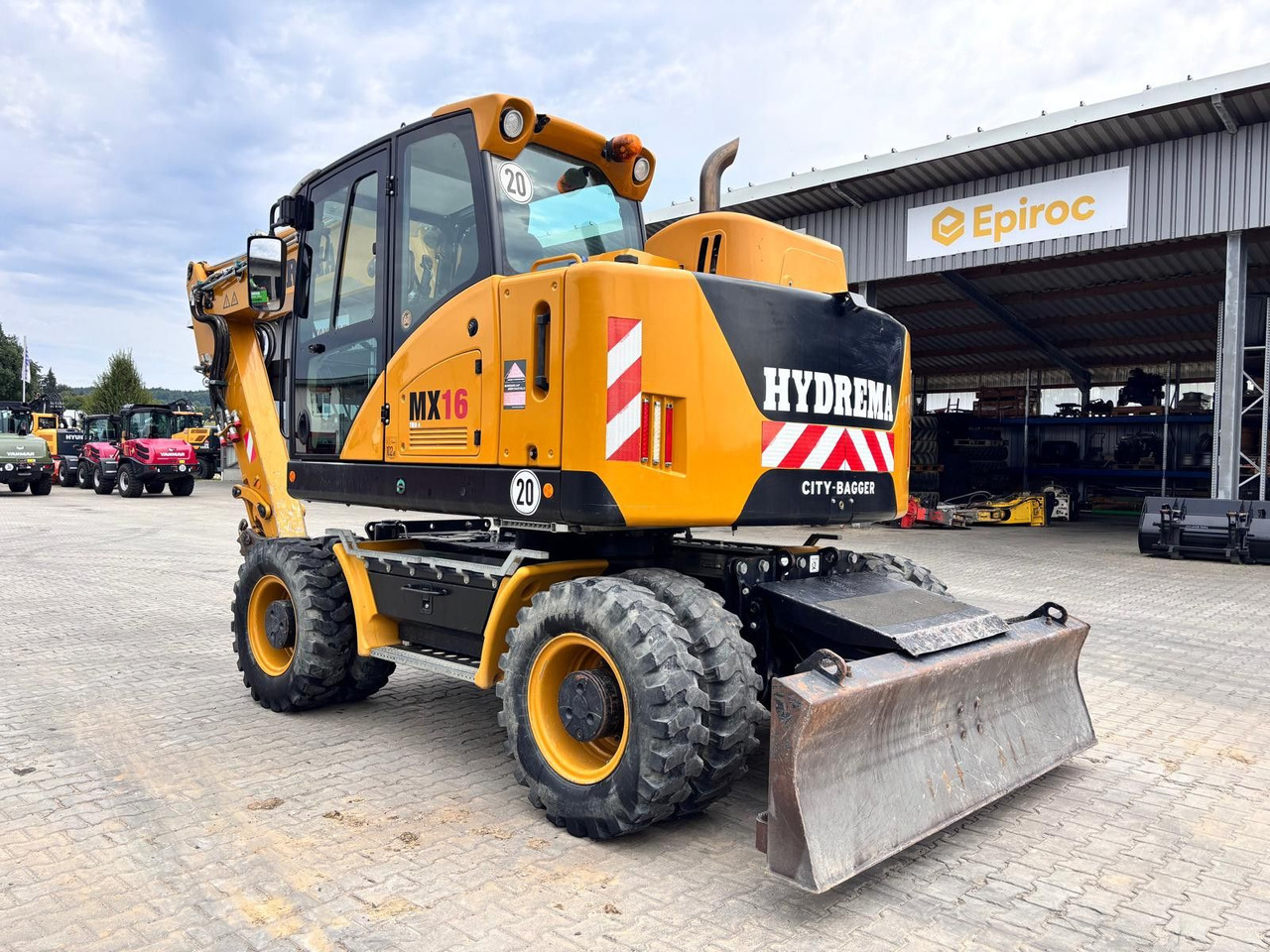 Hydrema MX 16 - حفارة على عجلات: صور 4 Hydrema MX 16 - حفارة على عجلات: صور 4