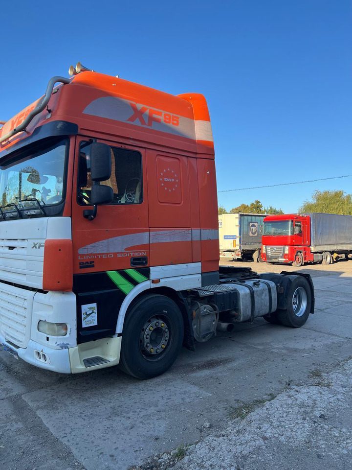 DAF XF95.430 ID1656S - شاحنة جرار: صور 3 DAF XF95.430 ID1656S - شاحنة جرار: صور 3