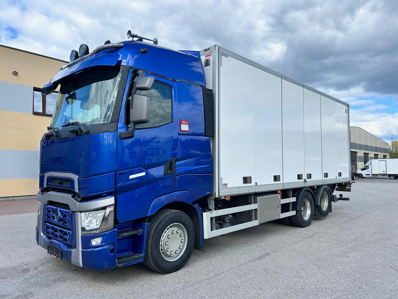 RENAULT T520 - بصندوق مغلق شاحنة: صور 2 RENAULT T520 - بصندوق مغلق شاحنة: صور 2
