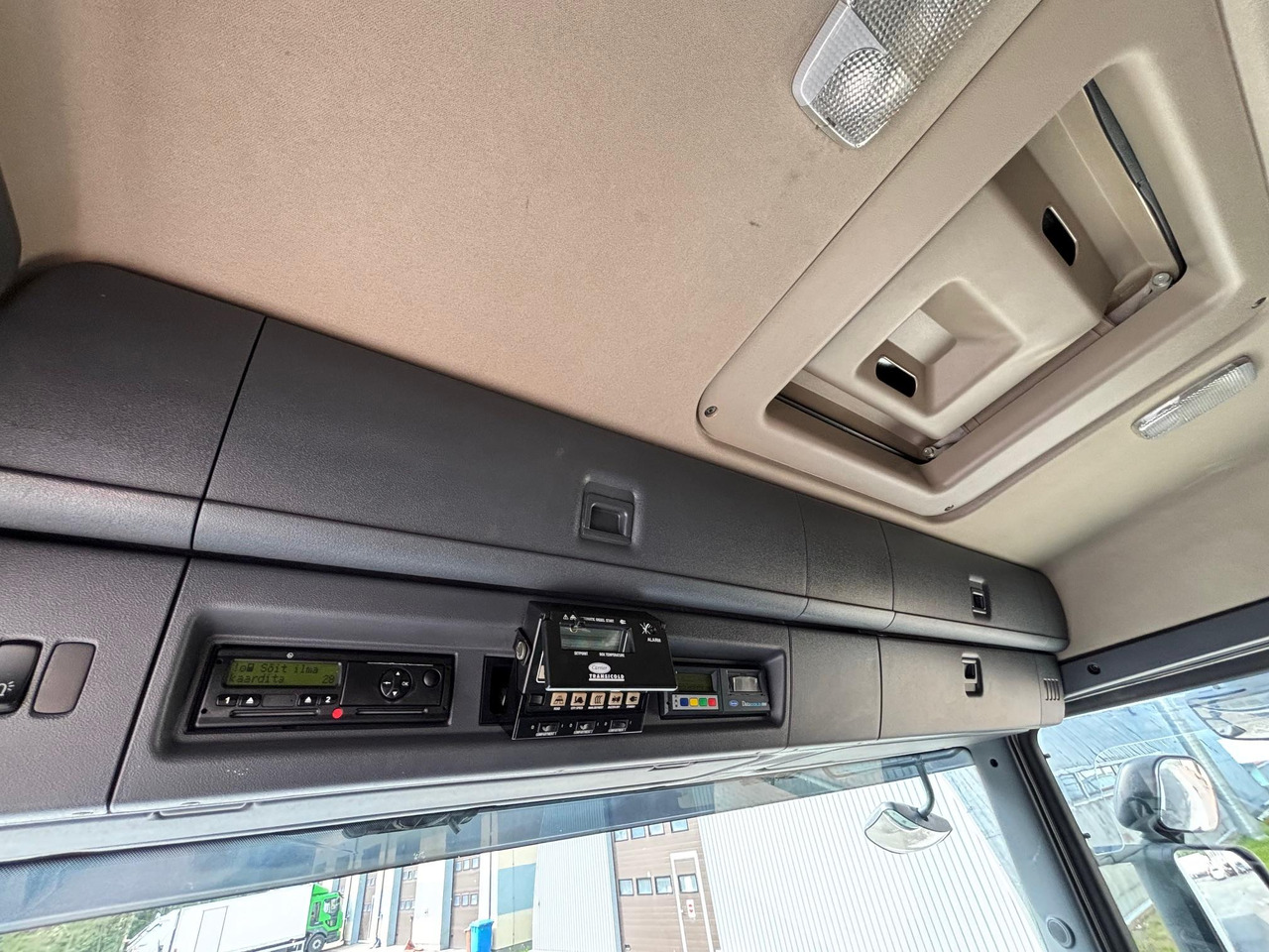 مبردة شاحنة SCANIA G490: صور 15 مبردة شاحنة SCANIA G490: صور 15