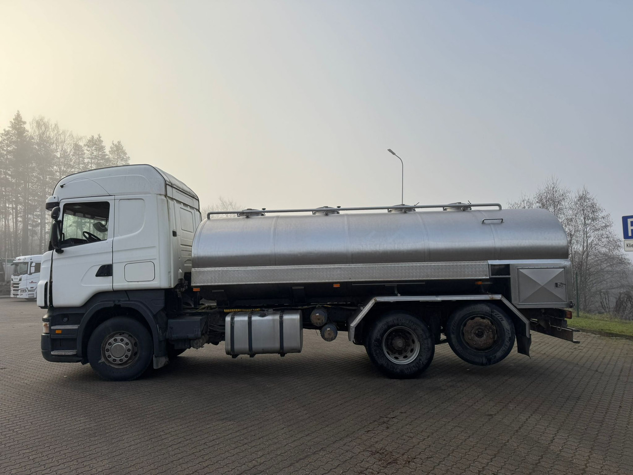 SCANIA R420 - شاحنة صهريج: صور 1 SCANIA R420 - شاحنة صهريج: صور 1