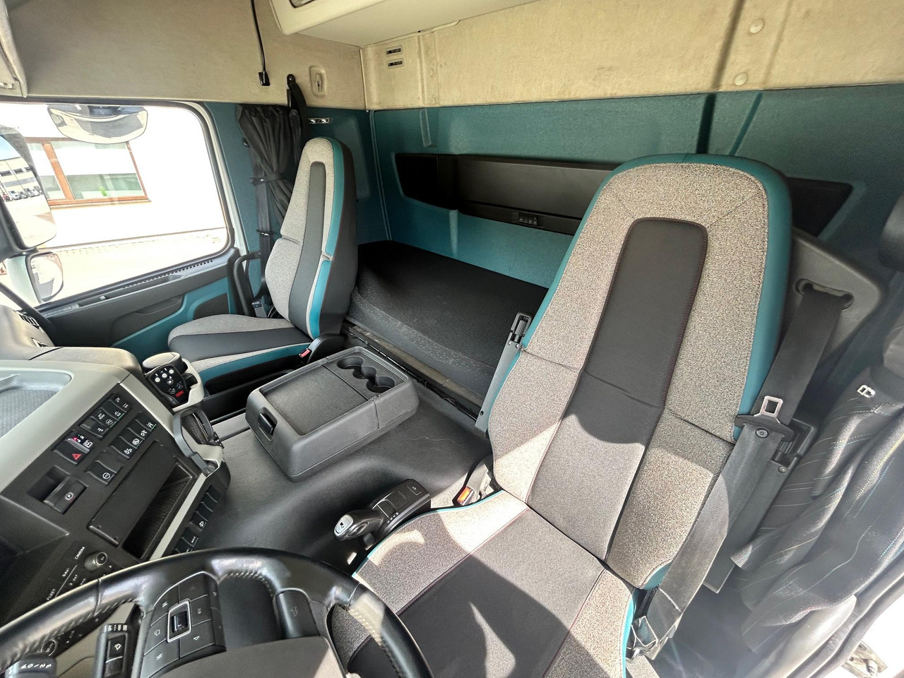 الشاسيه شاحنة VOLVO FM500: صور 13 الشاسيه شاحنة VOLVO FM500: صور 13