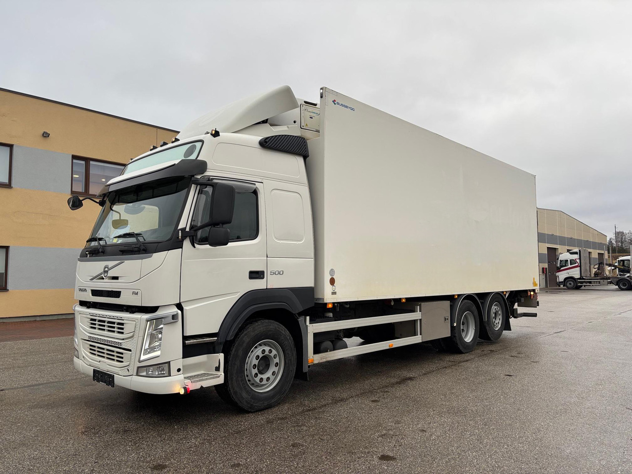 VOLVO FM500 - مبردة شاحنة: صور 2 VOLVO FM500 - مبردة شاحنة: صور 2