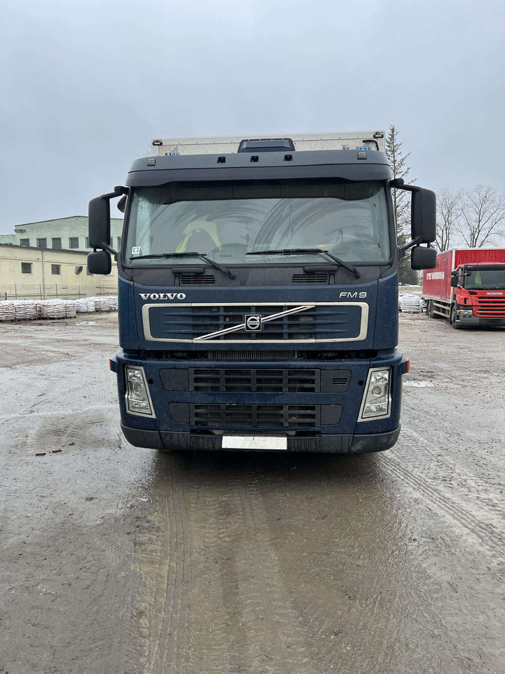 VOLVO FM9.260 - بصندوق مغلق شاحنة: صور 3 VOLVO FM9.260 - بصندوق مغلق شاحنة: صور 3