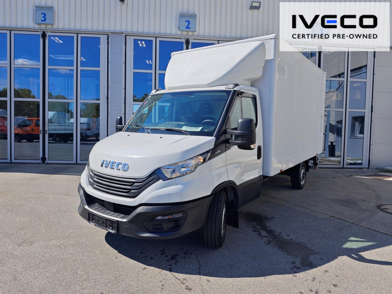 IVECO Koffr-LBW - الشاحنات الصغيرة صندوق مغلق: صور 1 IVECO Koffr-LBW - الشاحنات الصغيرة صندوق مغلق: صور 1