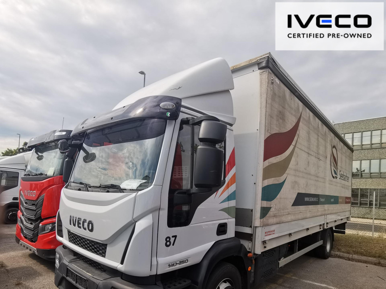 IVECO Pritsche-Schiebeplane-LBW - شاحنة ستارة: صور 1 IVECO Pritsche-Schiebeplane-LBW - شاحنة ستارة: صور 1