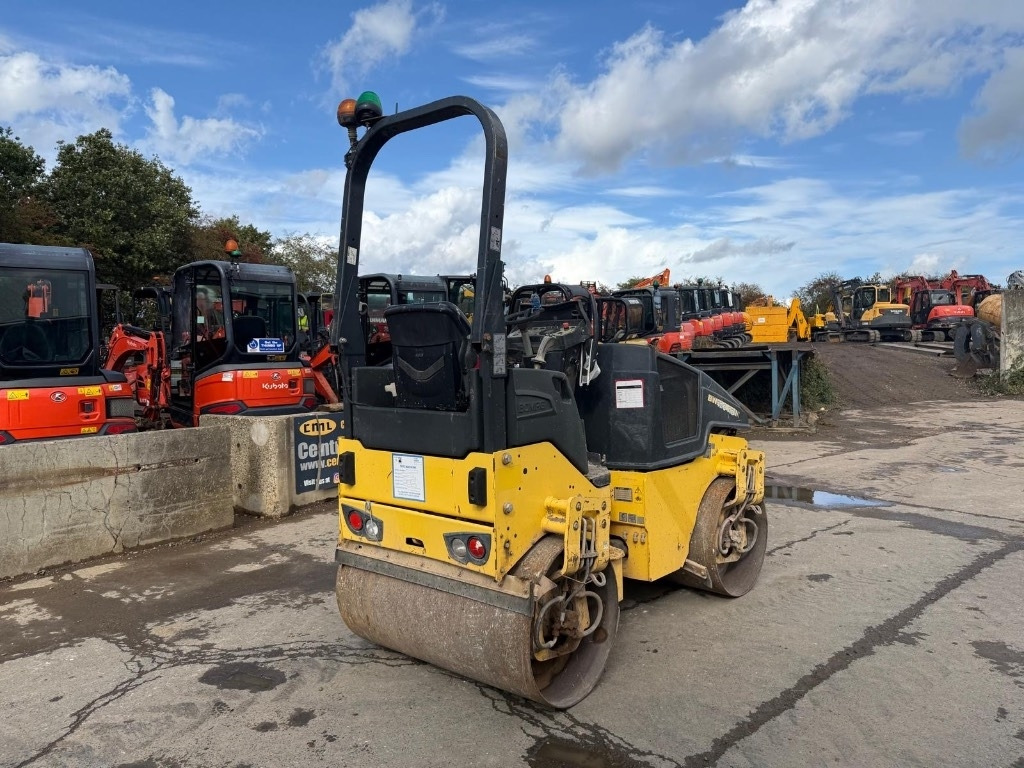 Bomag BW 120 AD-5 - مدحلة الأسفلت: صور 3 Bomag BW 120 AD-5 - مدحلة الأسفلت: صور 3