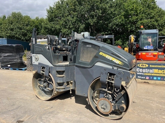 Bomag BW 135 AD-5 - مدحلة الأسفلت: صور 5 Bomag BW 135 AD-5 - مدحلة الأسفلت: صور 5