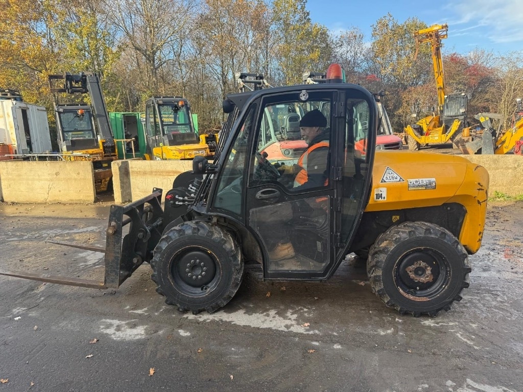 رافعة تلسكوبية JCB 515-40: صور 6 رافعة تلسكوبية JCB 515-40: صور 6