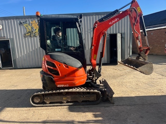 Kubota U 20-3 - حفارة مصغرة: صور 1 Kubota U 20-3 - حفارة مصغرة: صور 1