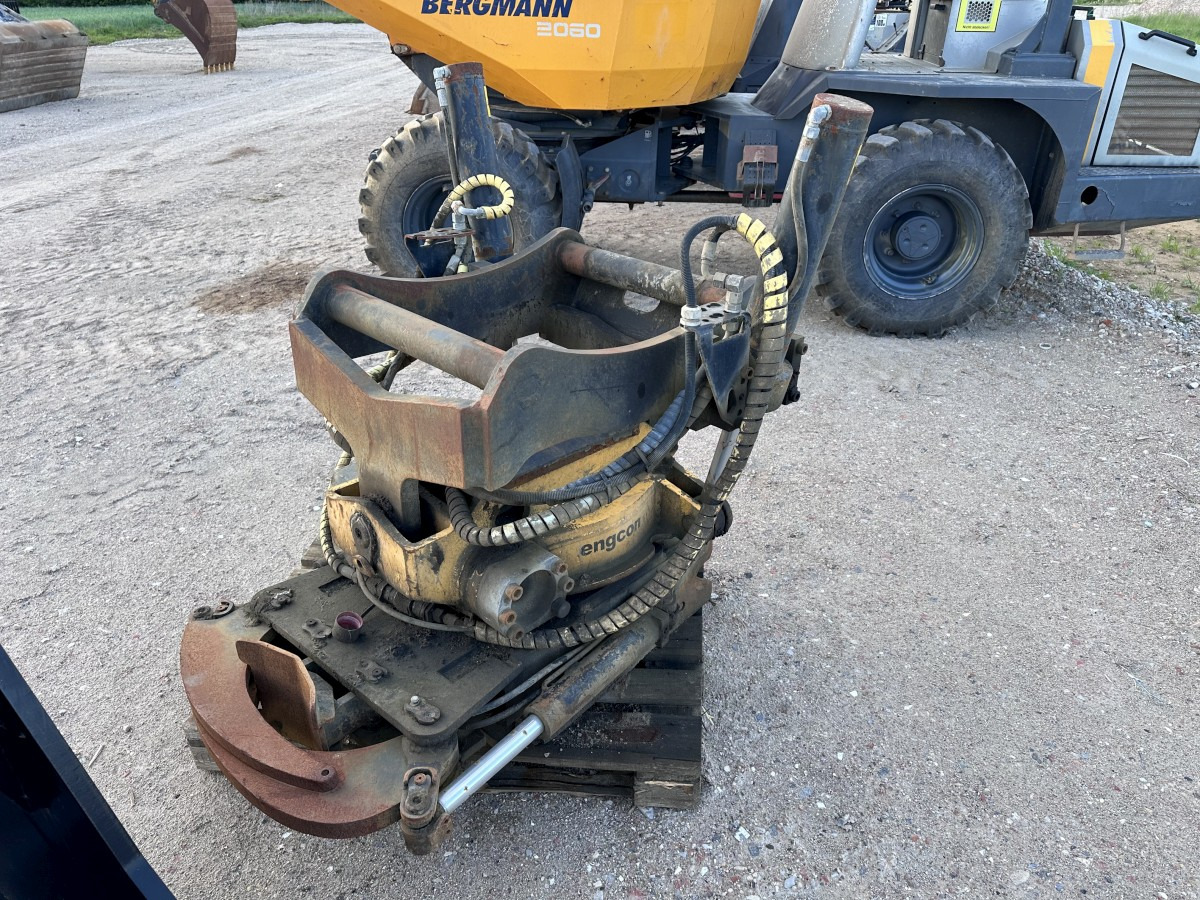 ENGCON EC 30 - S80 GR30 -S80 - SVAB Engcon Rototilt - Tiltrotator - مُلحق الحفار الدوار: صور 4 ENGCON EC 30 - S80 GR30 -S80 - SVAB Engcon Rototilt - Tiltrotator - مُلحق الحفار الدوار: صور 4