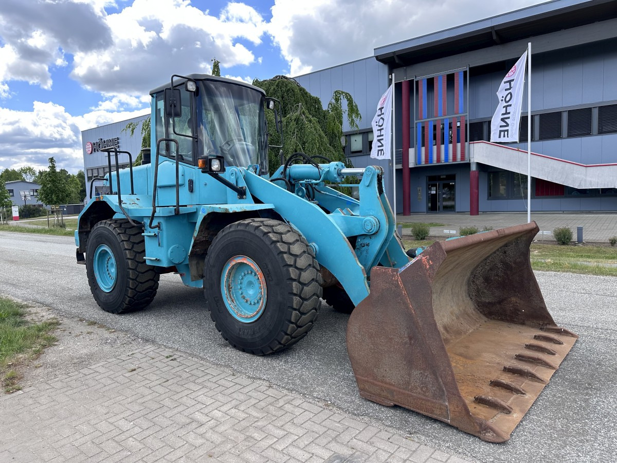 FIAT-HITACHI W 170 Cummins 6 Cyl. Turbo Deutsche Maschine ! - اللودر بعجل: صور 2 FIAT-HITACHI W 170 Cummins 6 Cyl. Turbo Deutsche Maschine ! - اللودر بعجل: صور 2