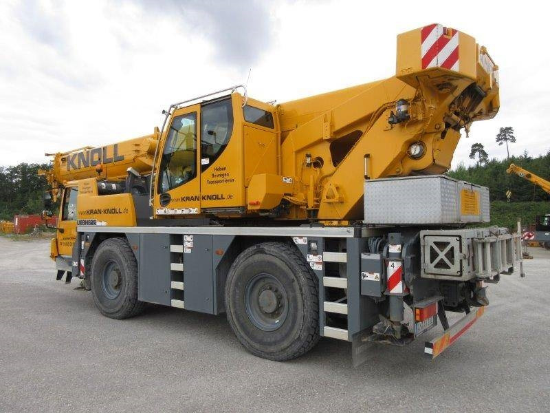 Liebherr LTM 1040-2.1 - رافعة لجميع التضاريس: صور 2 Liebherr LTM 1040-2.1 - رافعة لجميع التضاريس: صور 2