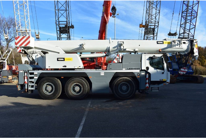 Liebherr LTM 1050-3.1 - رافعة لجميع التضاريس: صور 5 Liebherr LTM 1050-3.1 - رافعة لجميع التضاريس: صور 5