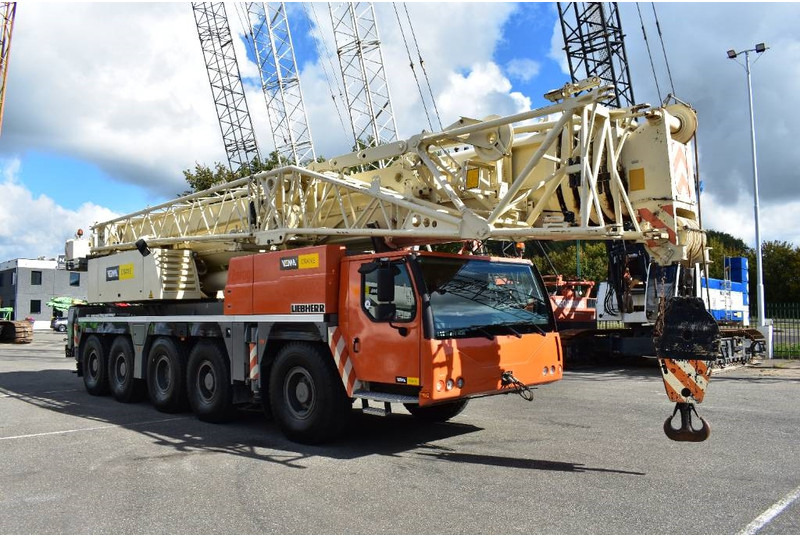 Liebherr LTM 1160-5.1 - رافعة لجميع التضاريس: صور 4 Liebherr LTM 1160-5.1 - رافعة لجميع التضاريس: صور 4