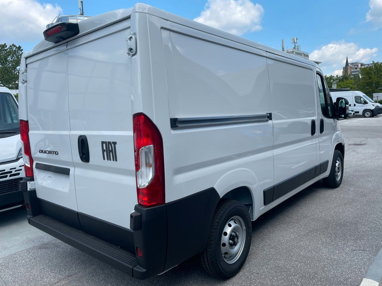 Fiat Ducato S2 30L L2H1 120 Kastenwagen 2025 - فان المدمجة: صور 4 Fiat Ducato S2 30L L2H1 120 Kastenwagen 2025 - فان المدمجة: صور 4