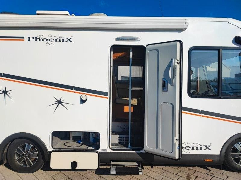 Phoenix Mid-Liner 7200 GS - موتر هوم متكامل: صور 5 Phoenix Mid-Liner 7200 GS - موتر هوم متكامل: صور 5
