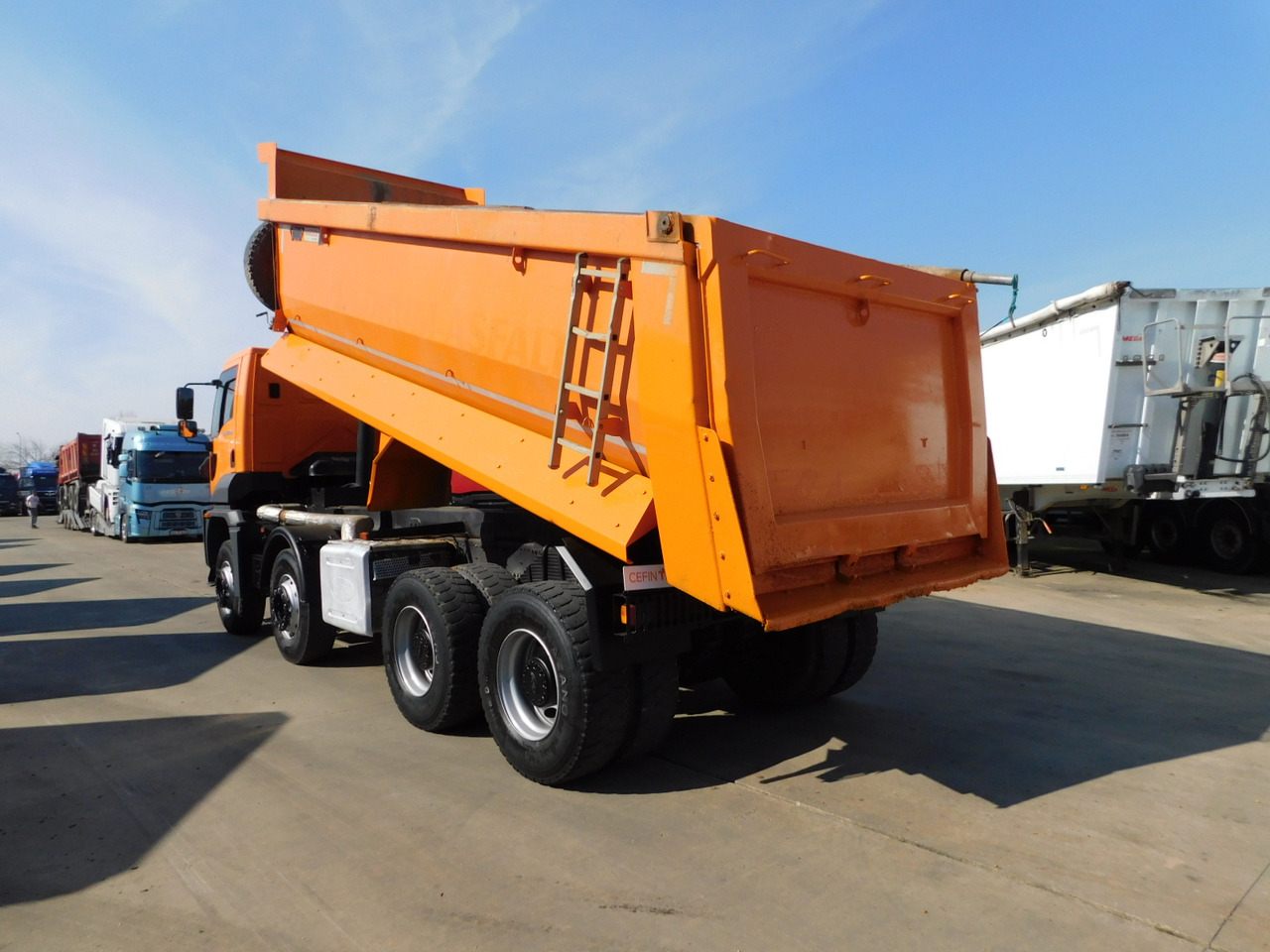 Ford 4142d 8x4 dcab e6 16s2230 - قلابات: صور 4 Ford 4142d 8x4 dcab e6 16s2230 - قلابات: صور 4