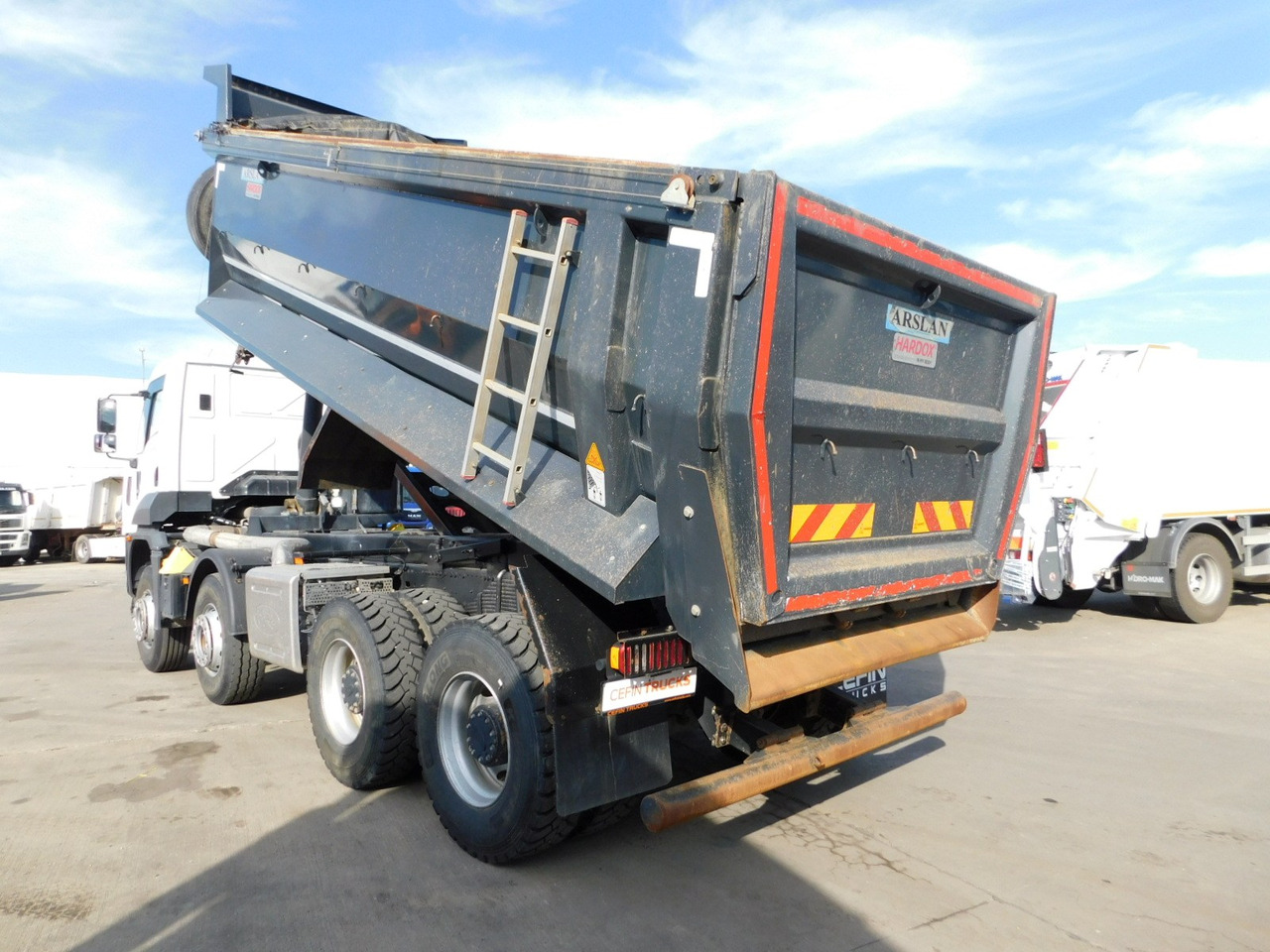 Ford 4142d 8x4 dcab e6 eco 16s 2600 amt - قلابات: صور 4 Ford 4142d 8x4 dcab e6 eco 16s 2600 amt - قلابات: صور 4