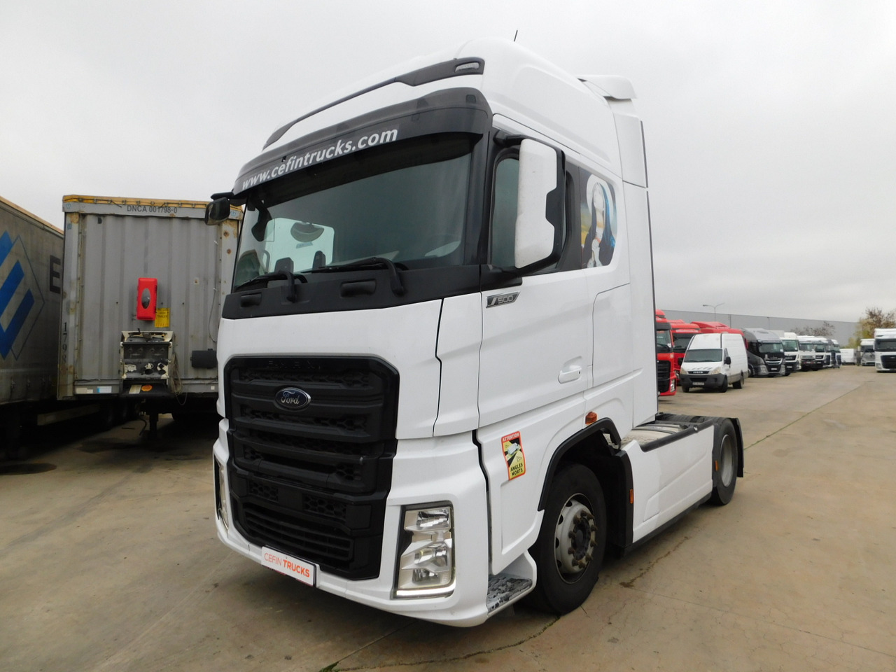 Ford F max 4x2 scab e6 12s2620 - شاحنة جرار: صور 1 Ford F max 4x2 scab e6 12s2620 - شاحنة جرار: صور 1