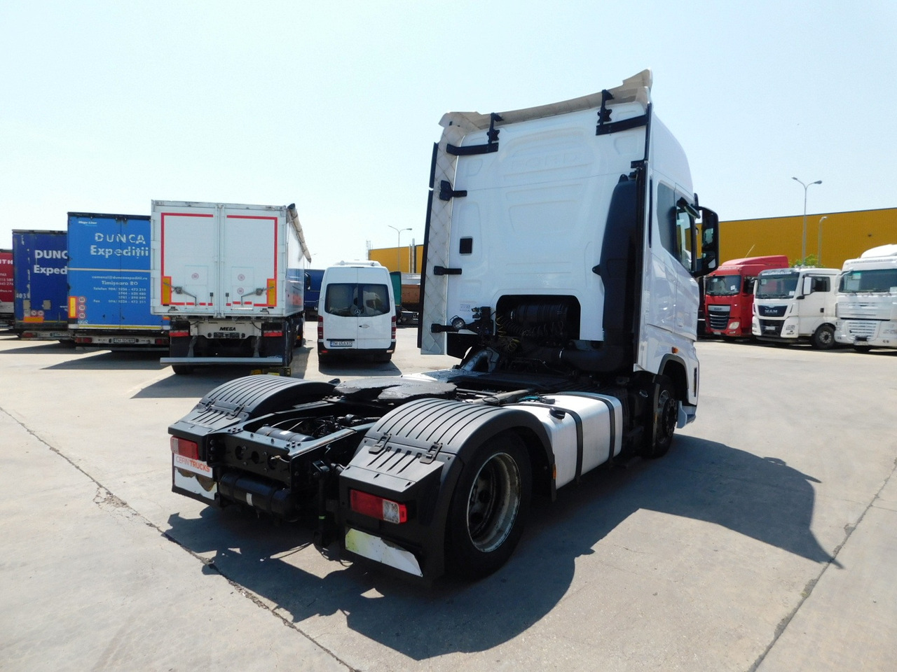 Ford F max ll 4x2 scab e6 12s2620 - شاحنة جرار: صور 3 Ford F max ll 4x2 scab e6 12s2620 - شاحنة جرار: صور 3