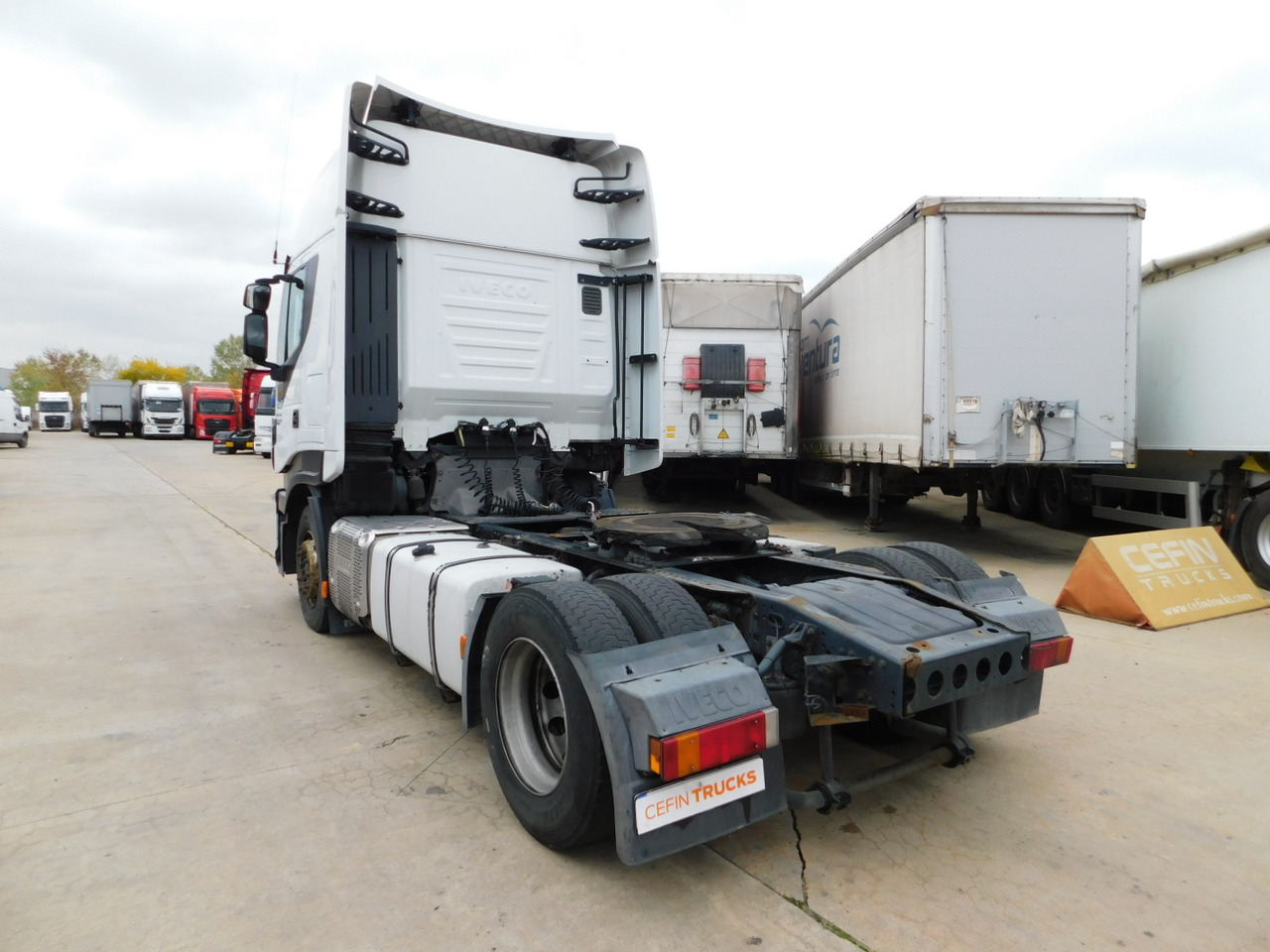 Iveco As440tp - شاحنة جرار: صور 4 Iveco As440tp - شاحنة جرار: صور 4