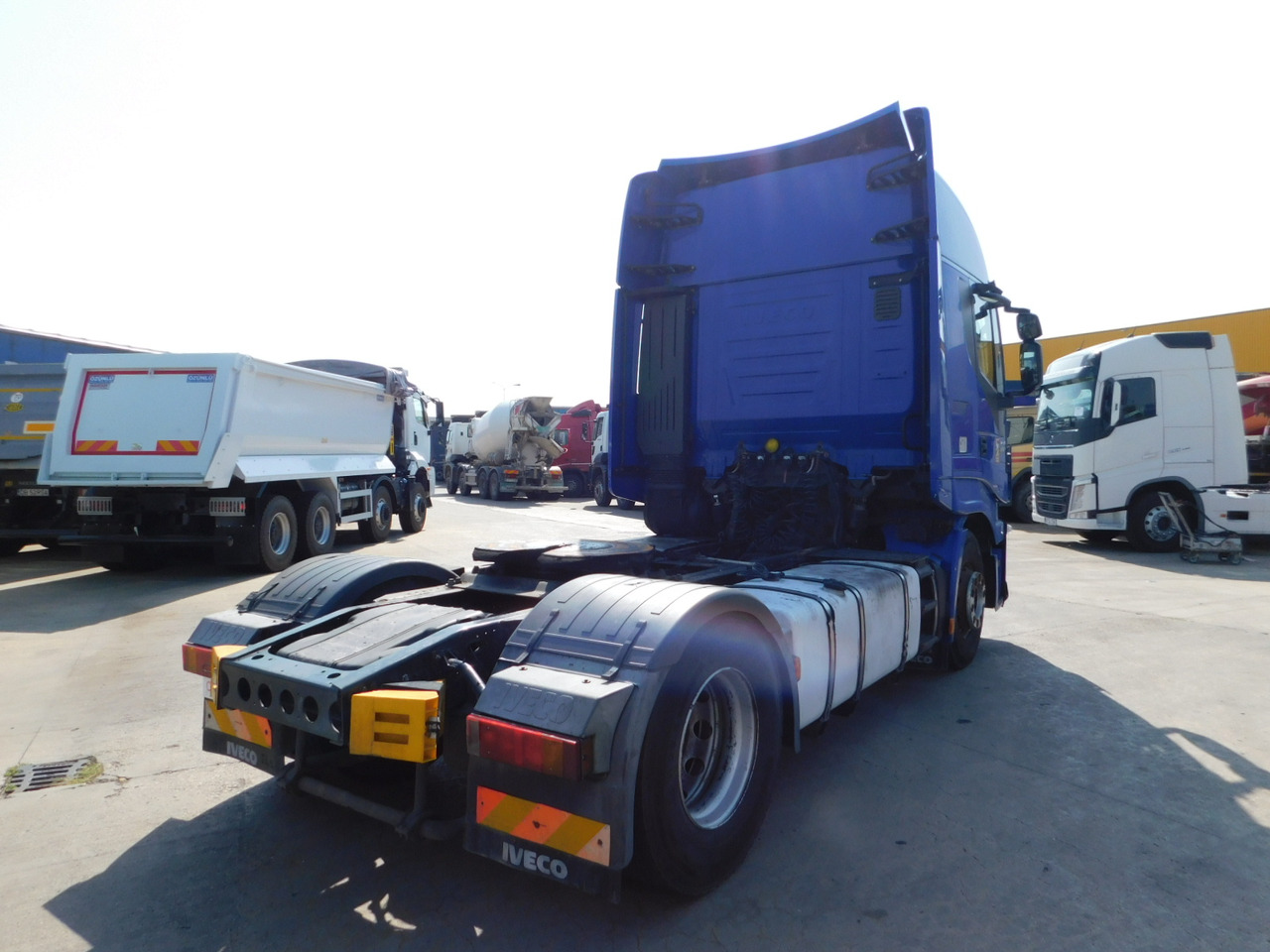 Iveco As440tp - شاحنة جرار: صور 3 Iveco As440tp - شاحنة جرار: صور 3