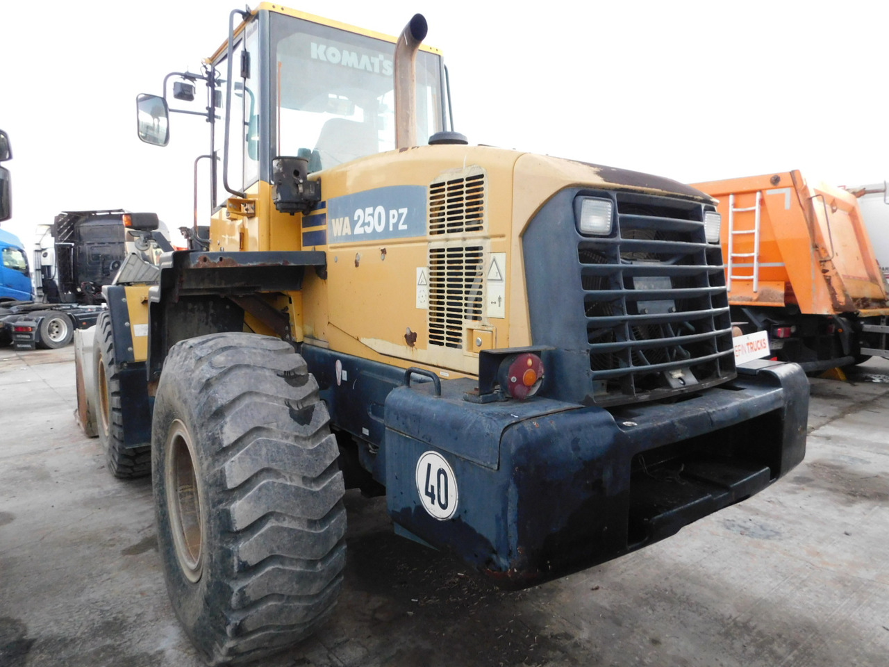 Komatsu Wa250pz 5 - اللودر بعجل: صور 5 Komatsu Wa250pz 5 - اللودر بعجل: صور 5
