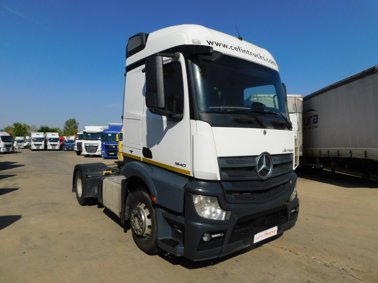 Mercedes Actros 1840 - شاحنة جرار: صور 2 Mercedes Actros 1840 - شاحنة جرار: صور 2