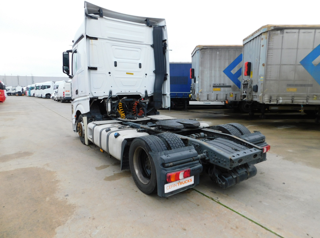 Mercedes Actros - شاحنة جرار: صور 4 Mercedes Actros - شاحنة جرار: صور 4