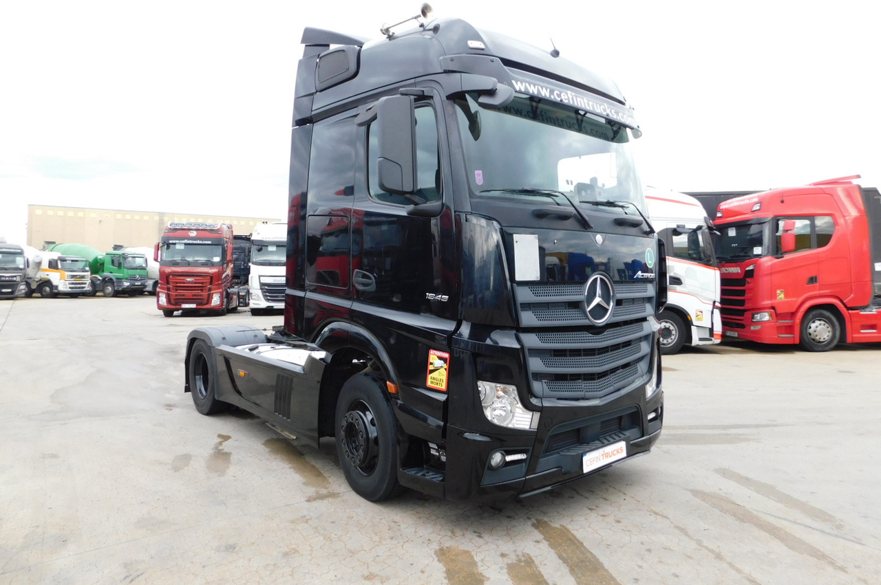 Mercedes Actros - شاحنة جرار: صور 2 Mercedes Actros - شاحنة جرار: صور 2