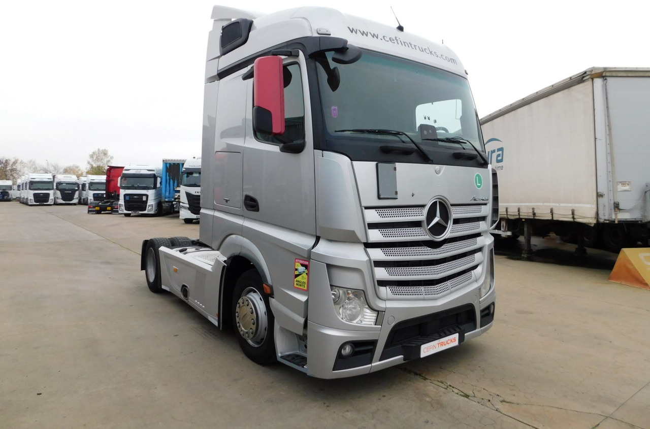 Mercedes Actros - شاحنة جرار: صور 2 Mercedes Actros - شاحنة جرار: صور 2