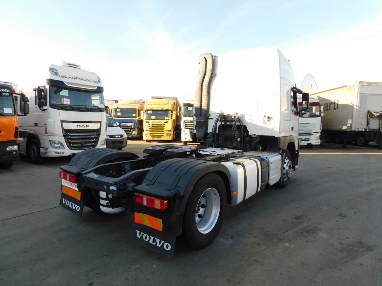 Volvo Fm 450 - شاحنة جرار: صور 3 Volvo Fm 450 - شاحنة جرار: صور 3