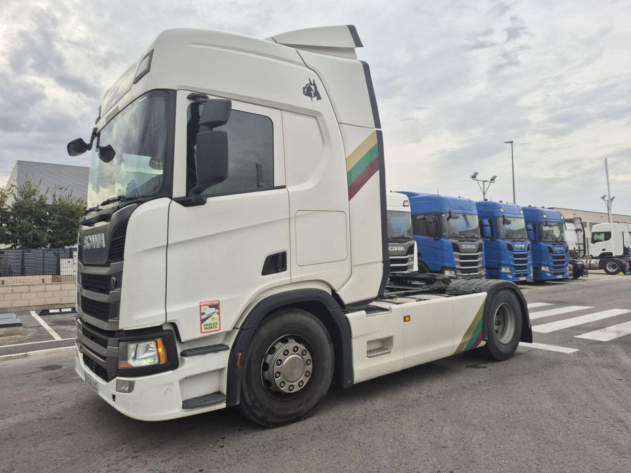 Scania R 450 - شاحنة جرار: صور 2 Scania R 450 - شاحنة جرار: صور 2