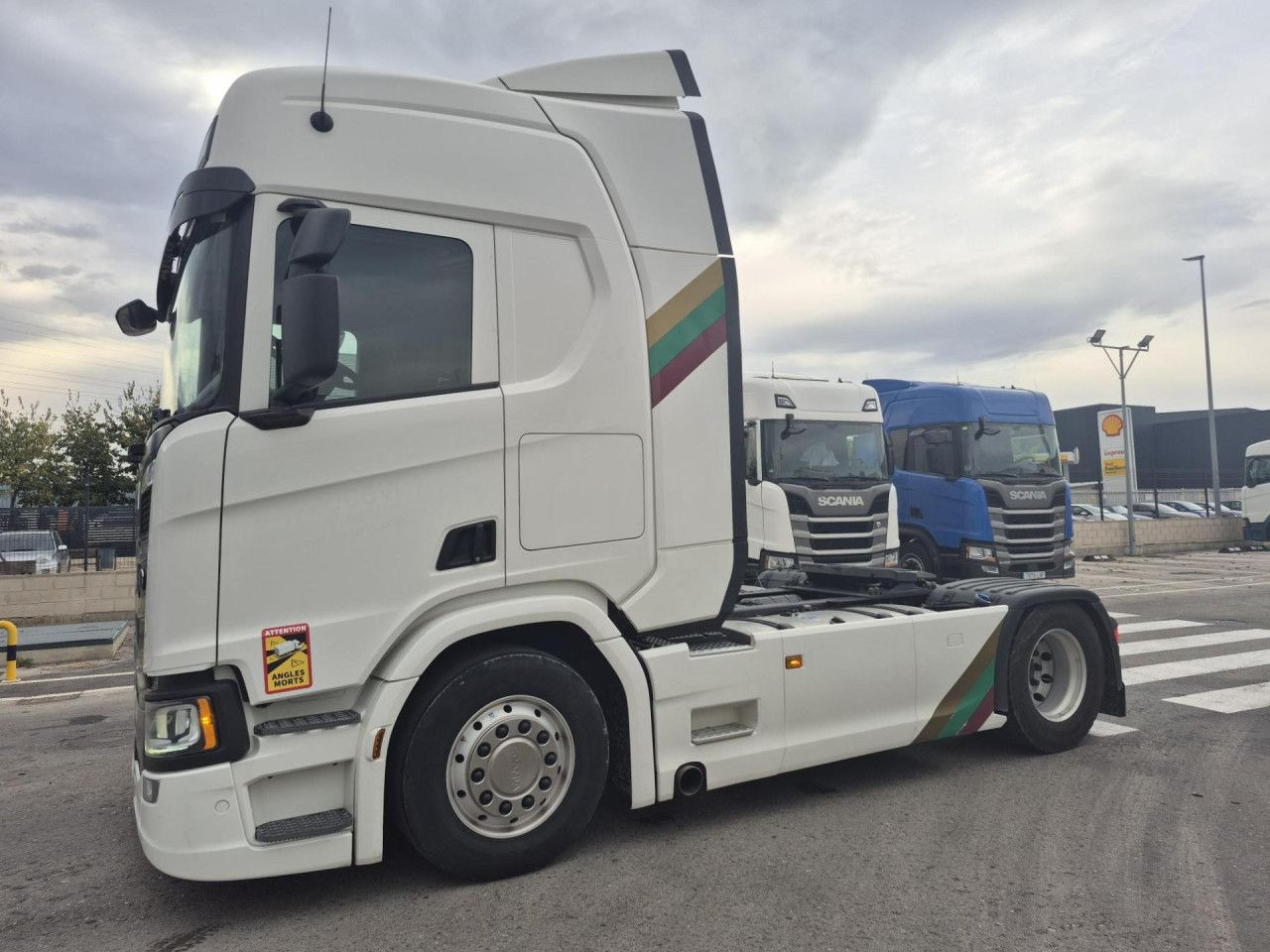 Scania R 450 - شاحنة جرار: صور 3 Scania R 450 - شاحنة جرار: صور 3