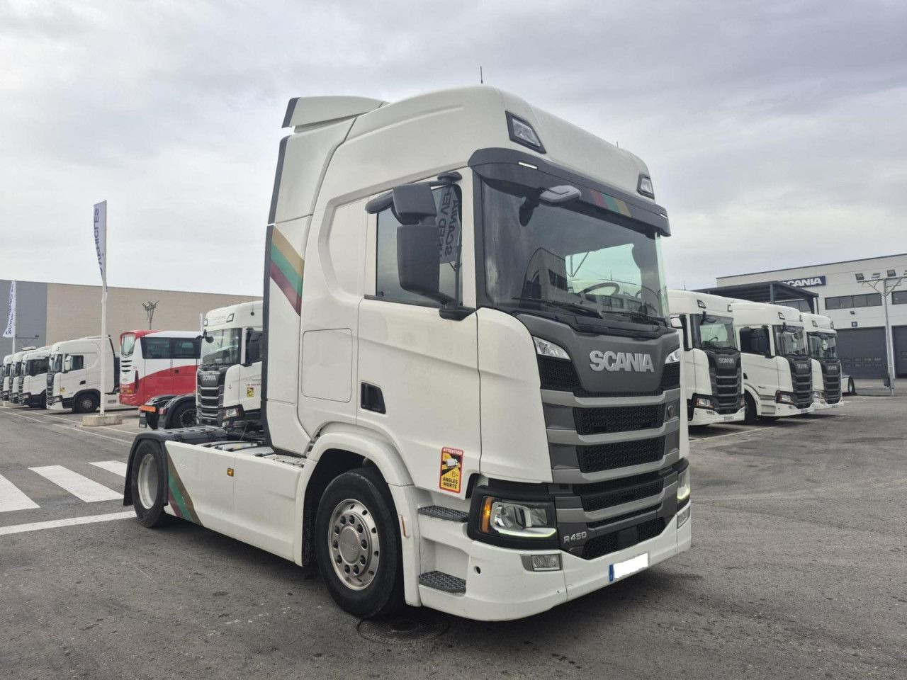 Scania R 450 - شاحنة جرار: صور 1 Scania R 450 - شاحنة جرار: صور 1