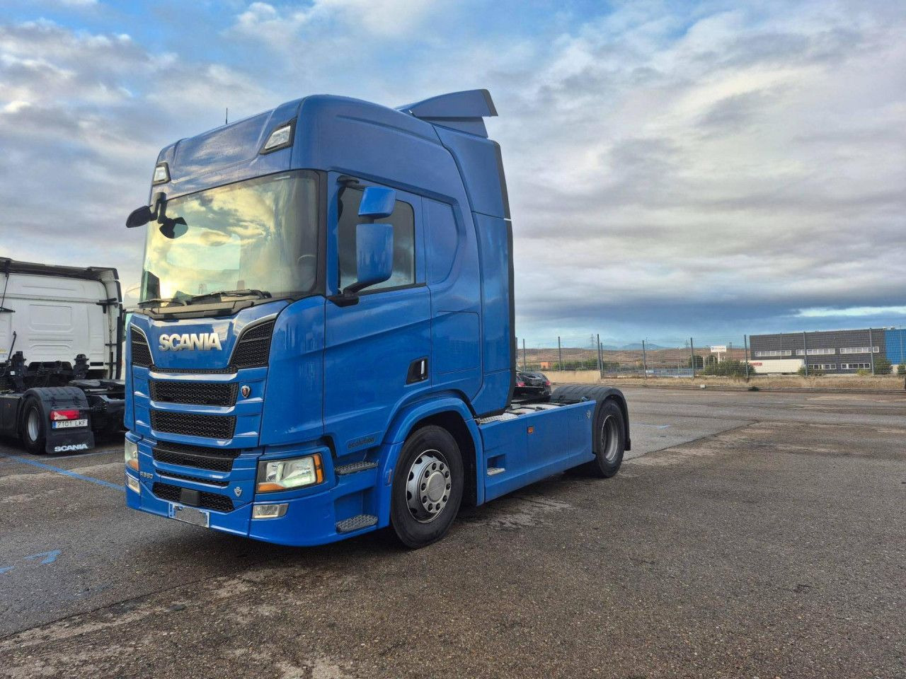 Scania R 580 - شاحنة جرار: صور 3 Scania R 580 - شاحنة جرار: صور 3