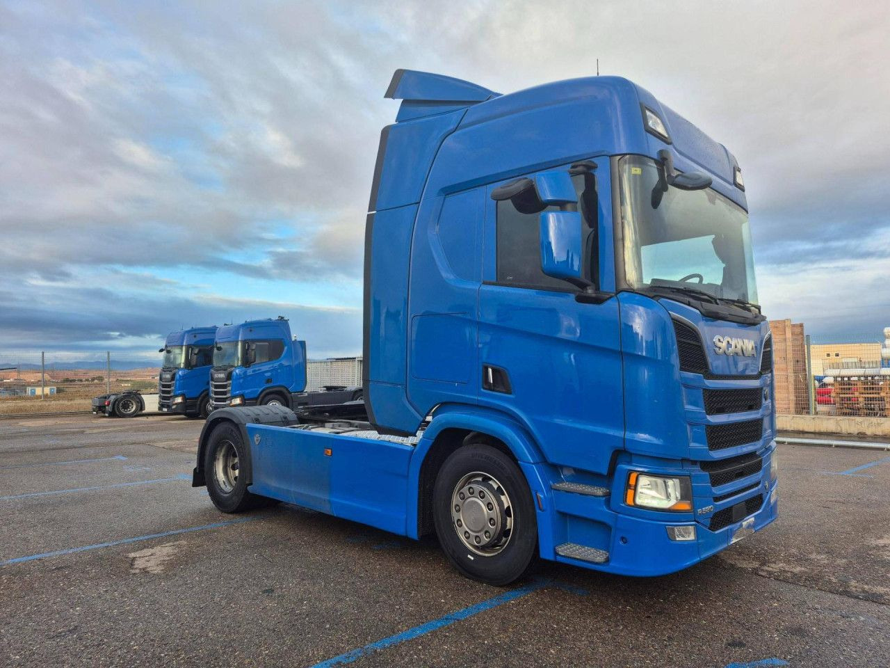 Scania R 580 - شاحنة جرار: صور 2 Scania R 580 - شاحنة جرار: صور 2