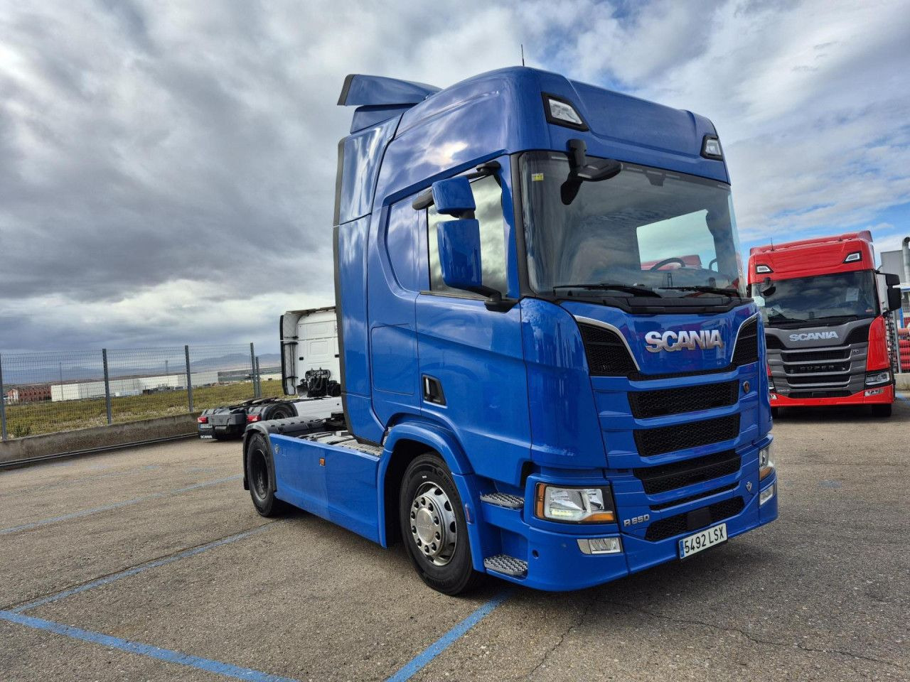 Scania R 650 - شاحنة جرار: صور 3 Scania R 650 - شاحنة جرار: صور 3