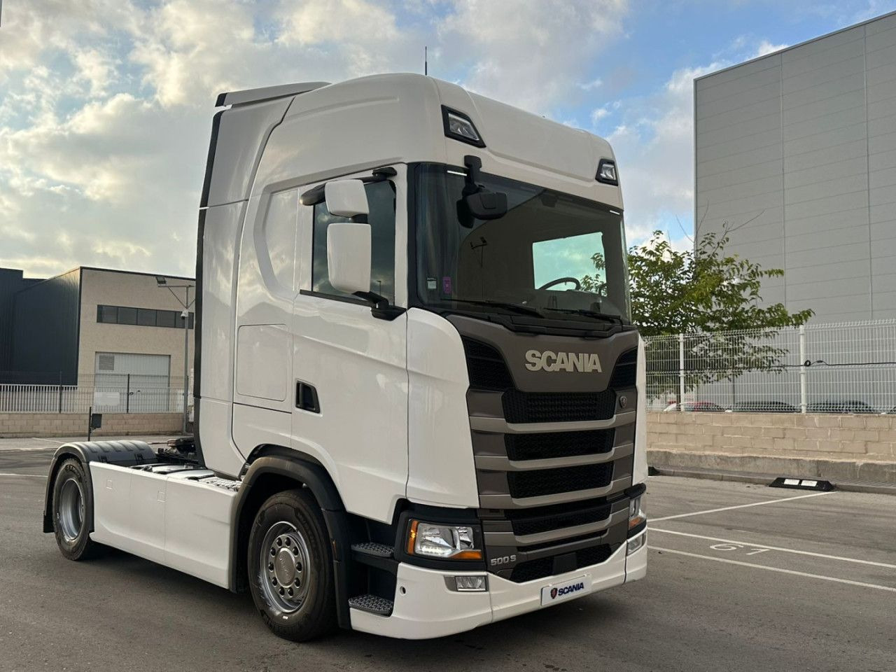 Scania S 500 - شاحنة جرار: صور 1 Scania S 500 - شاحنة جرار: صور 1