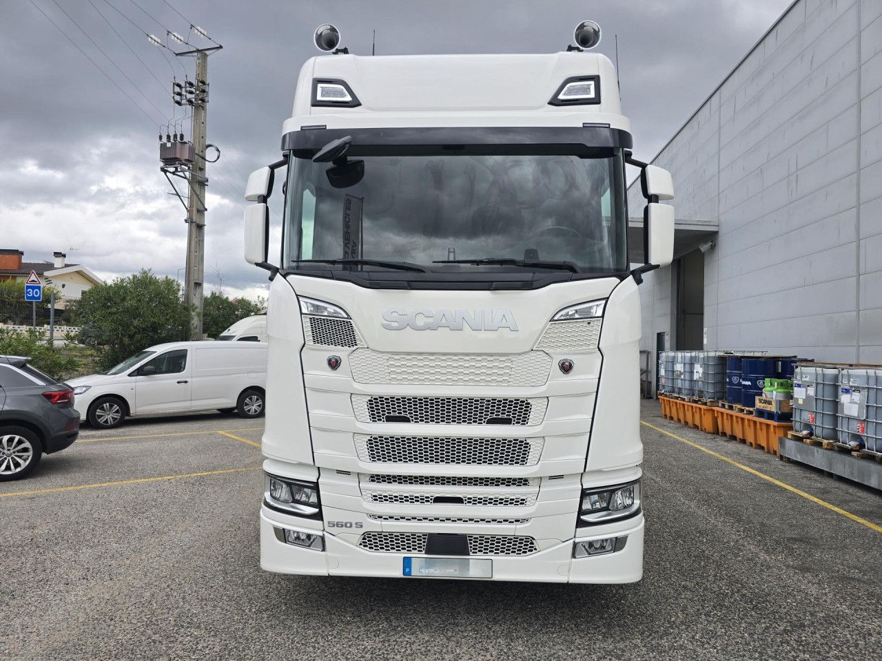 Scania S 560 - شاحنة جرار: صور 1 Scania S 560 - شاحنة جرار: صور 1