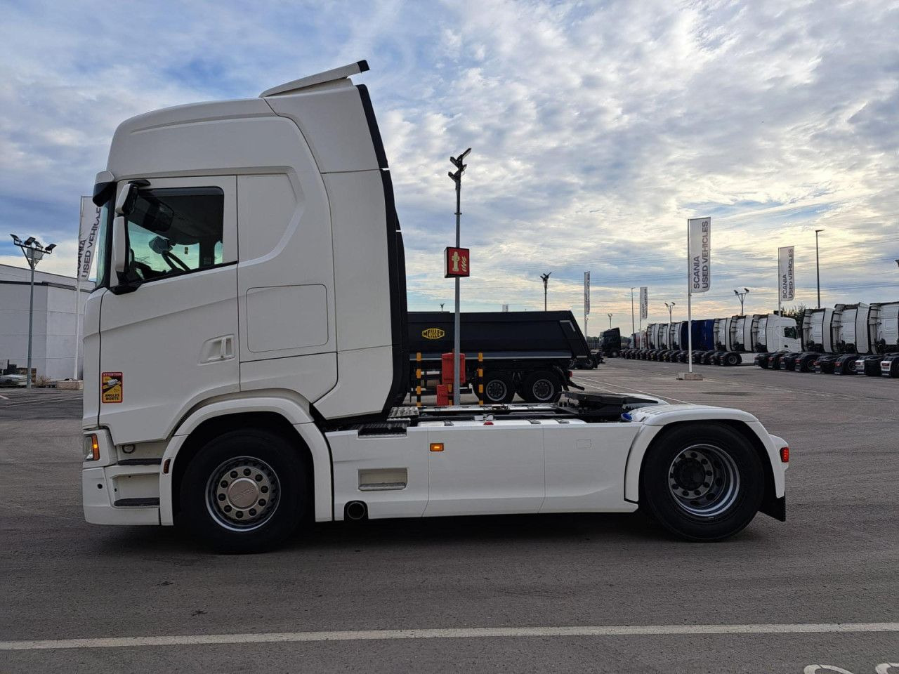 Scania  - شاحنة جرار: صور 3 Scania  - شاحنة جرار: صور 3