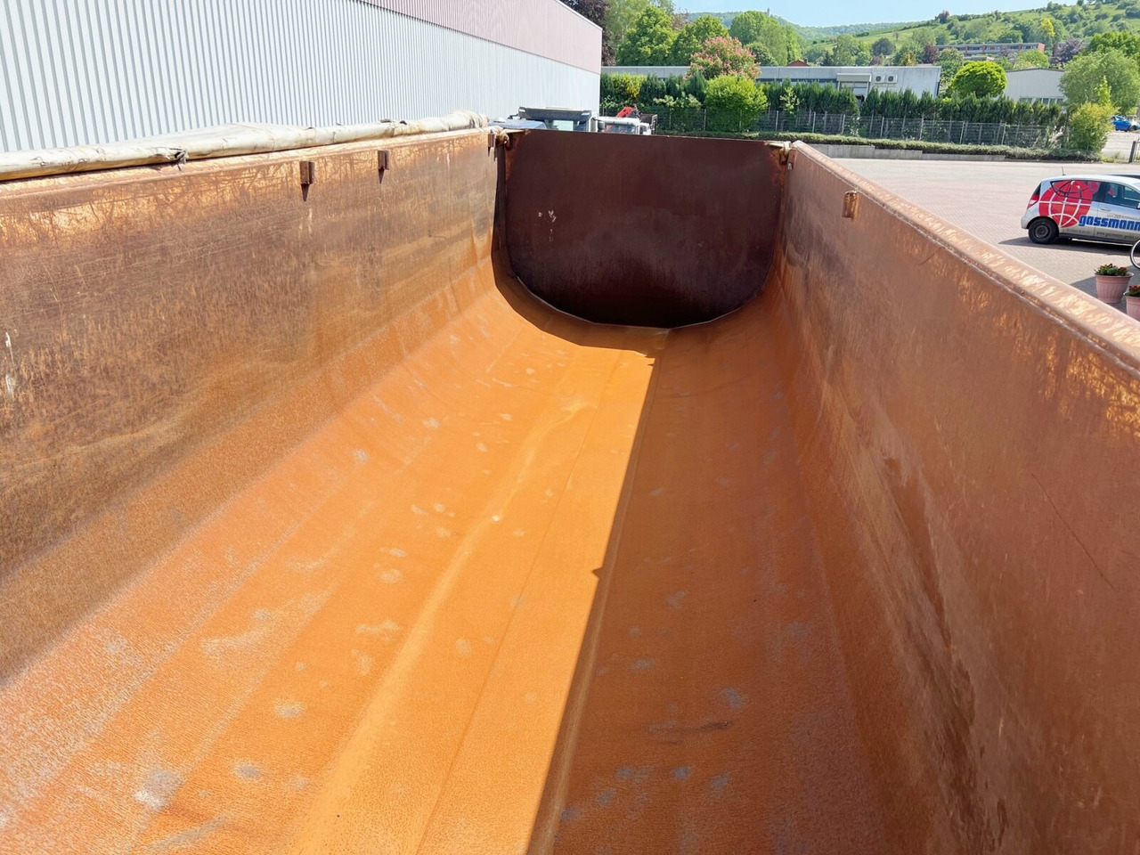 قلابة نصف مقطورة Carnehl CHKS/HH CHKS/HH, Stahlmulde ca. 26m³, Liftachse: صور 10 قلابة نصف مقطورة Carnehl CHKS/HH CHKS/HH, Stahlmulde ca. 26m³, Liftachse: صور 10