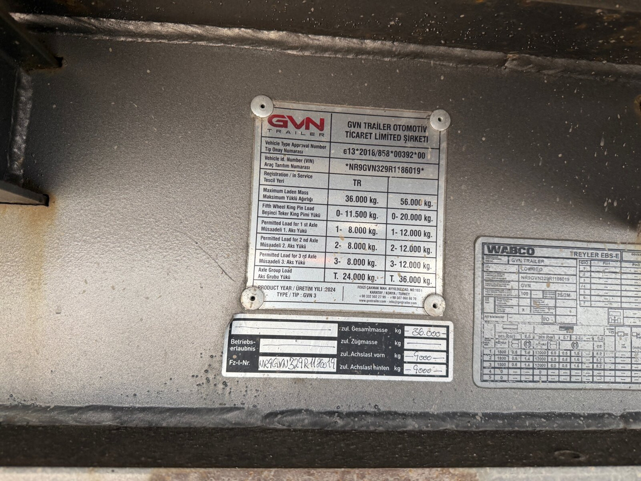 GVN Trailer 329 GVN Trailer 329, Liftachse, Verbr. auf 3m, hydr. Rampen - عربة مسطحة منخفضة نصف مقطورة: صور 3 GVN Trailer 329 GVN Trailer 329, Liftachse, Verbr. auf 3m, hydr. Rampen - عربة مسطحة منخفضة نصف مقطورة: صور 3