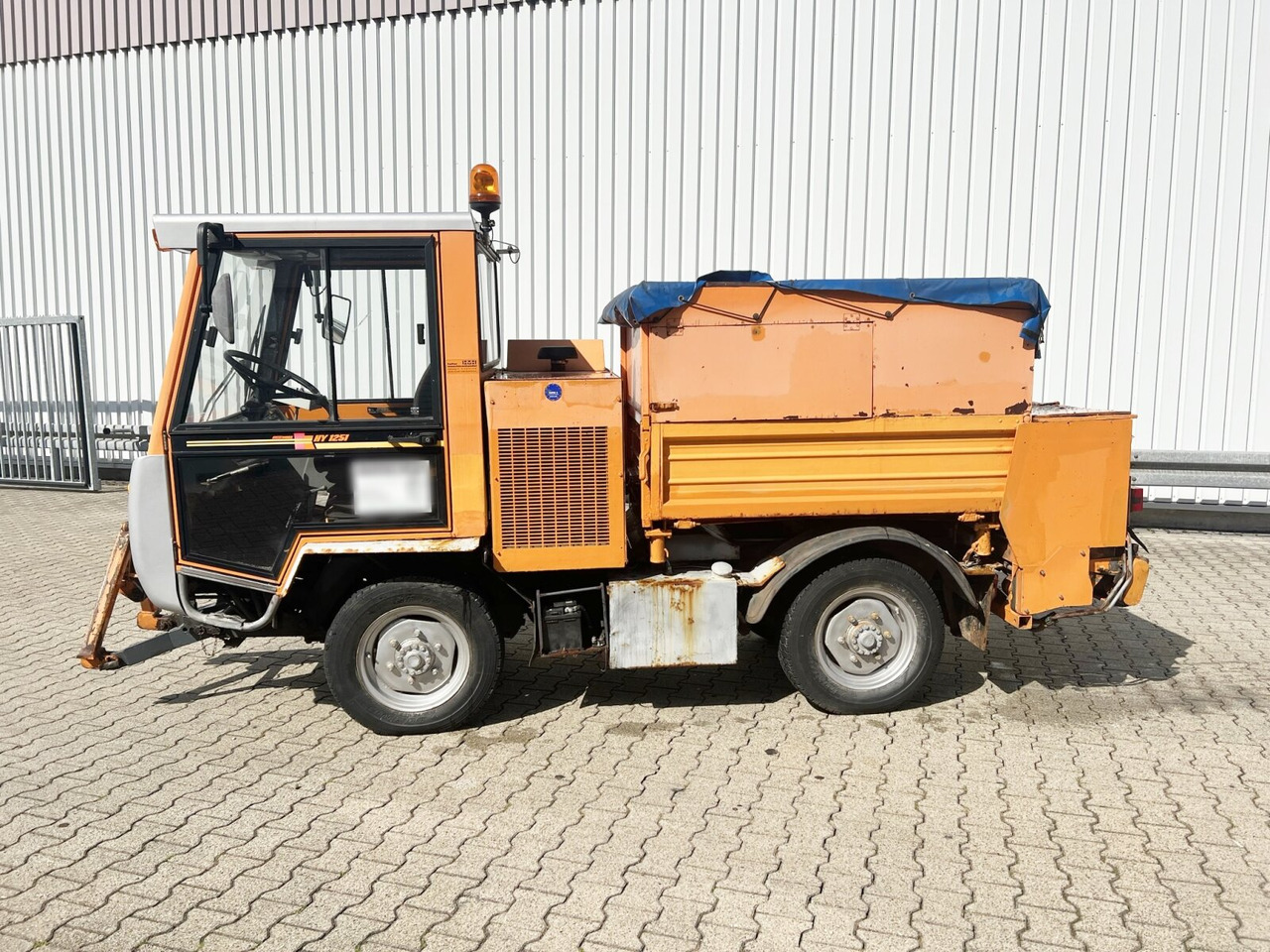 جرارات البلدية HY 1251 / 4x4 Bokimobil, Winterdienst, Kehr/Saugmaschine KIEFER HY 1251 / 4x4 Bokimobil, Winterdienst: صور 11