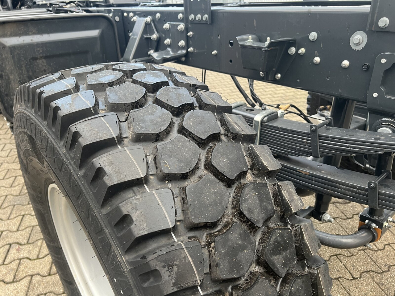 Iveco EuroCargo ML150E24 WS 4x4 EuroCargo ML150E24 WS 4x4, Euro3, mehrfach Vorhanden! - الشاسيه شاحنة: صور 5 Iveco EuroCargo ML150E24 WS 4x4 EuroCargo ML150E24 WS 4x4, Euro3, mehrfach Vorhanden! - الشاسيه شاحنة: صور 5