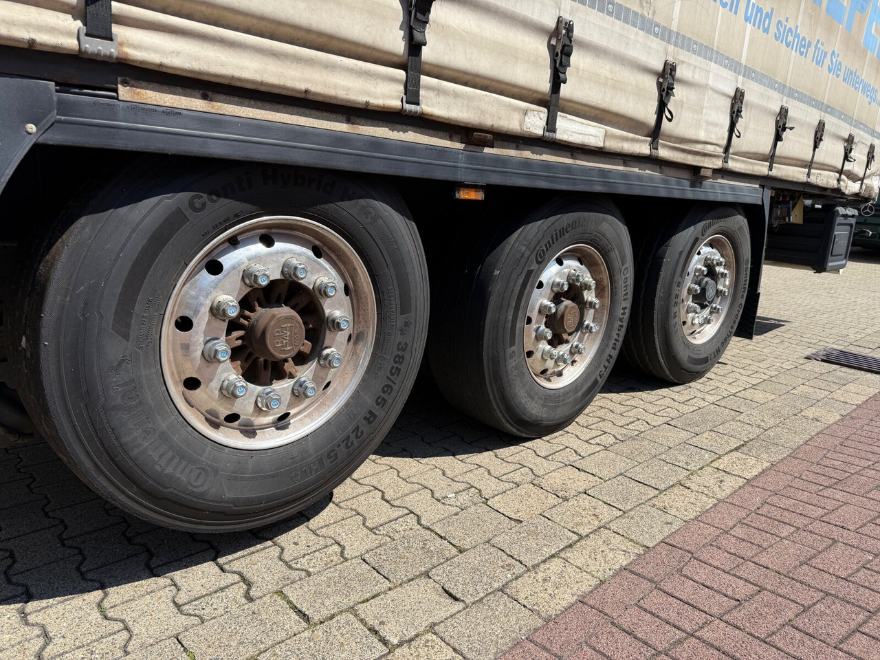 Krone SDP 27 eLCQ4-CS Coil Liner SDP 27 eLCQ4-CS Coil Liner, Coilmulde, Liftachse, Nachlauflenkachse, Edscha - نصف مقطورة مسطحة: صور 4 Krone SDP 27 eLCQ4-CS Coil Liner SDP 27 eLCQ4-CS Coil Liner, Coilmulde, Liftachse, Nachlauflenkachse, Edscha - نصف مقطورة مسطحة: صور 4