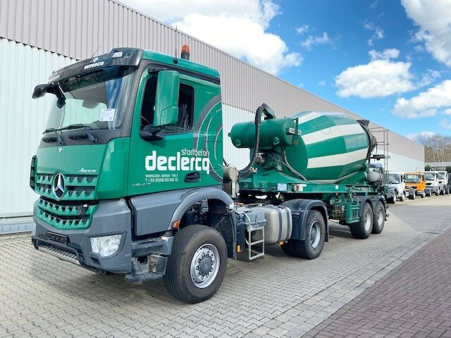 LIEBHERR Betonmischer ca. 10m³ LIEBHERR Betonmischer ca. 10m³, 6x Vorhanden! - نصف مقطورة خلاطة خرسانة: صور 3 LIEBHERR Betonmischer ca. 10m³ LIEBHERR Betonmischer ca. 10m³, 6x Vorhanden! - نصف مقطورة خلاطة خرسانة: صور 3