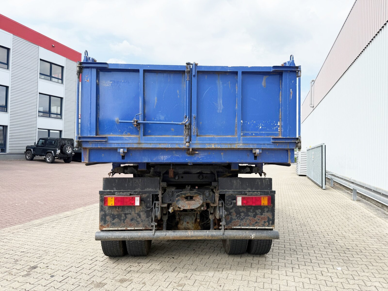 قلابات MAN 27.403 6x6 BB 27.403 6x6 BB, EX-THW: صور 12